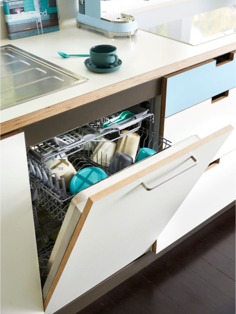  Kitchen Bathroom Hub _integrated dishwasher _Smeg 